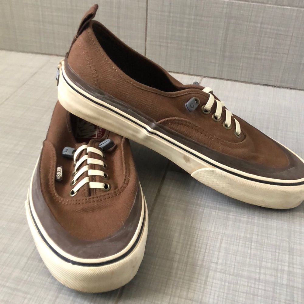 Men’s vans shoe size 9